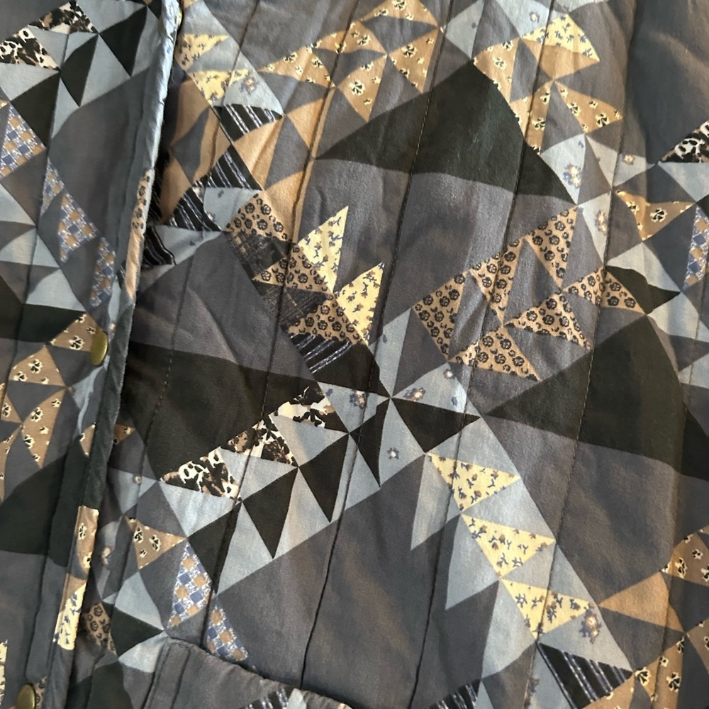 Universal Thread Quilted Patchwork Jacket Geometr… - image 4